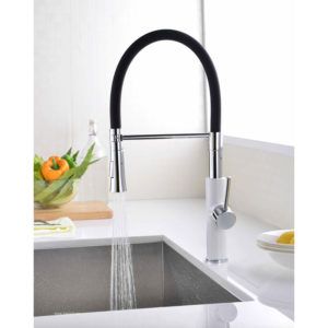 Grifo-de-cocina-multicolor-vertical-flexible